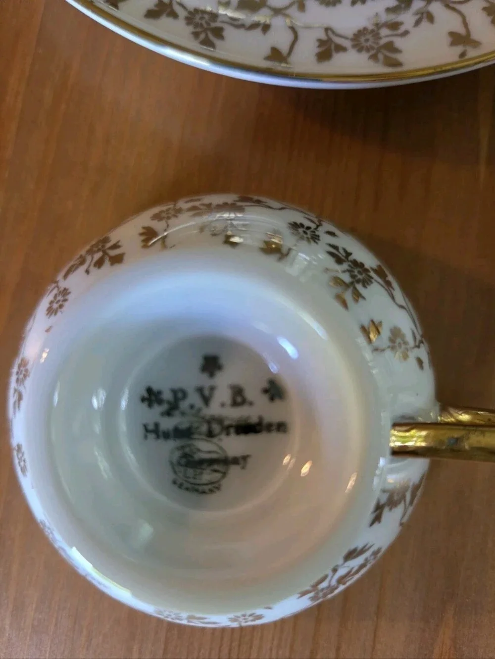 Vintage Hutschenreuther Selb Bavaria Dresden Gold Gilt Demitasse Trio Sets Set 3